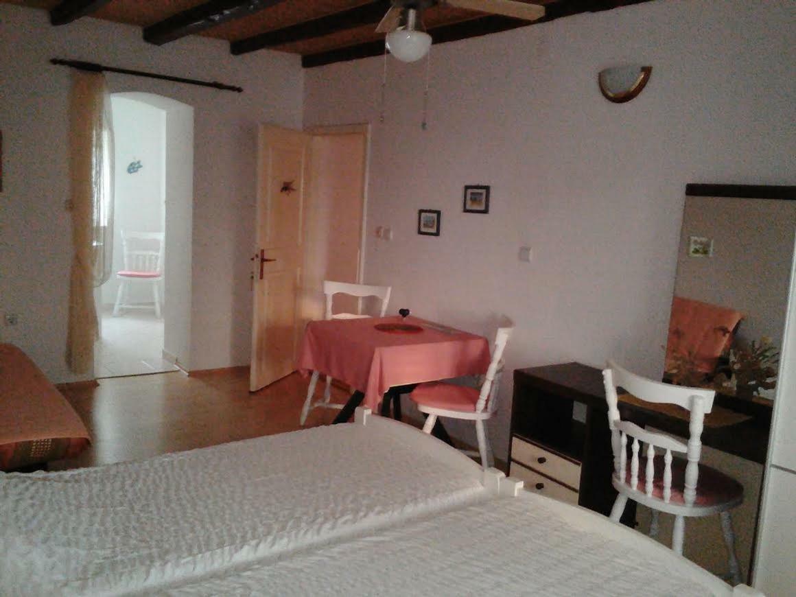 Apartments Lovor Silba Extérieur photo