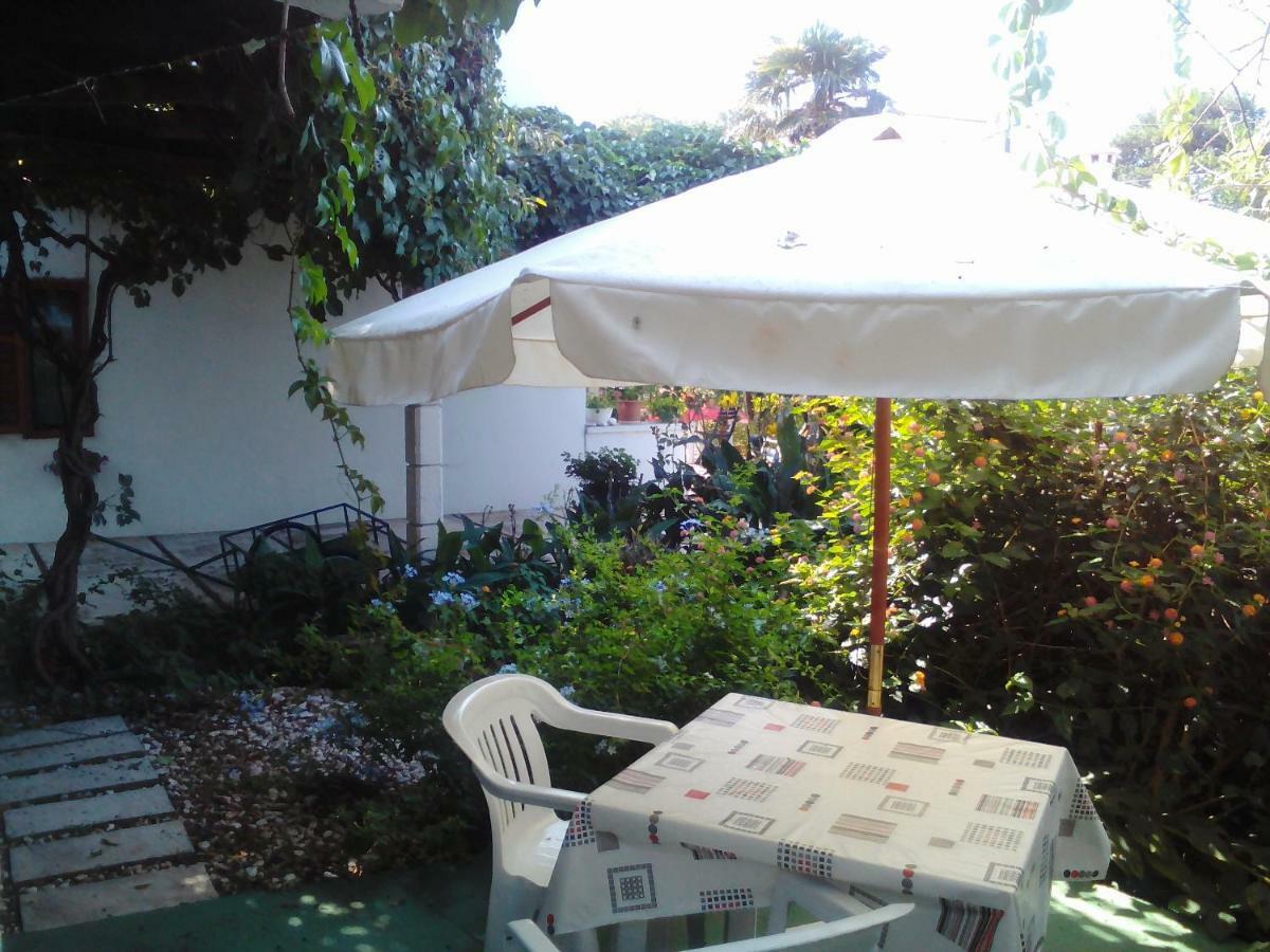 Apartments Lovor Silba Extérieur photo