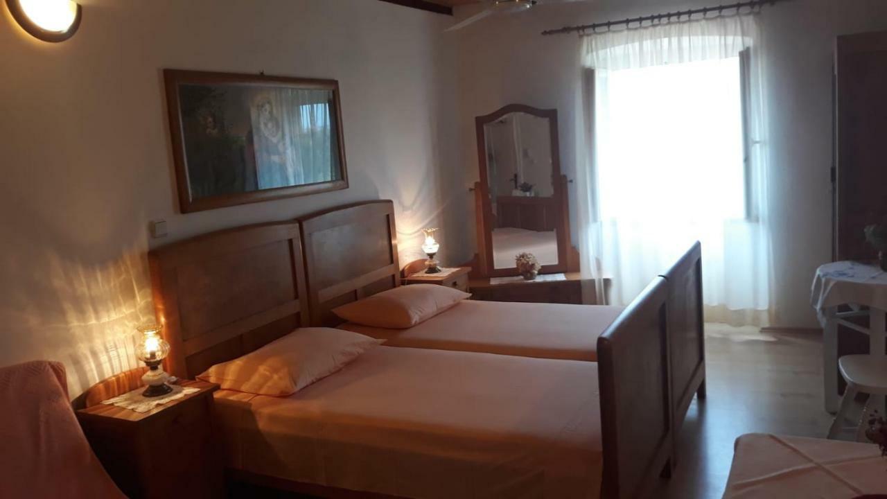 Apartments Lovor Silba Extérieur photo