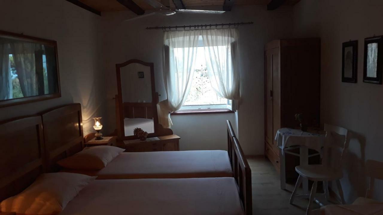 Apartments Lovor Silba Extérieur photo